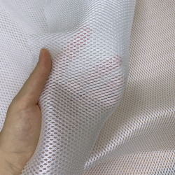 Сетка 3D трехслойная Air mesh 160 гр/м2, цвет Белый (на отрез)  в Севастополе